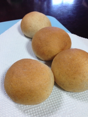 バター不使用！ふわふわテーブルロール