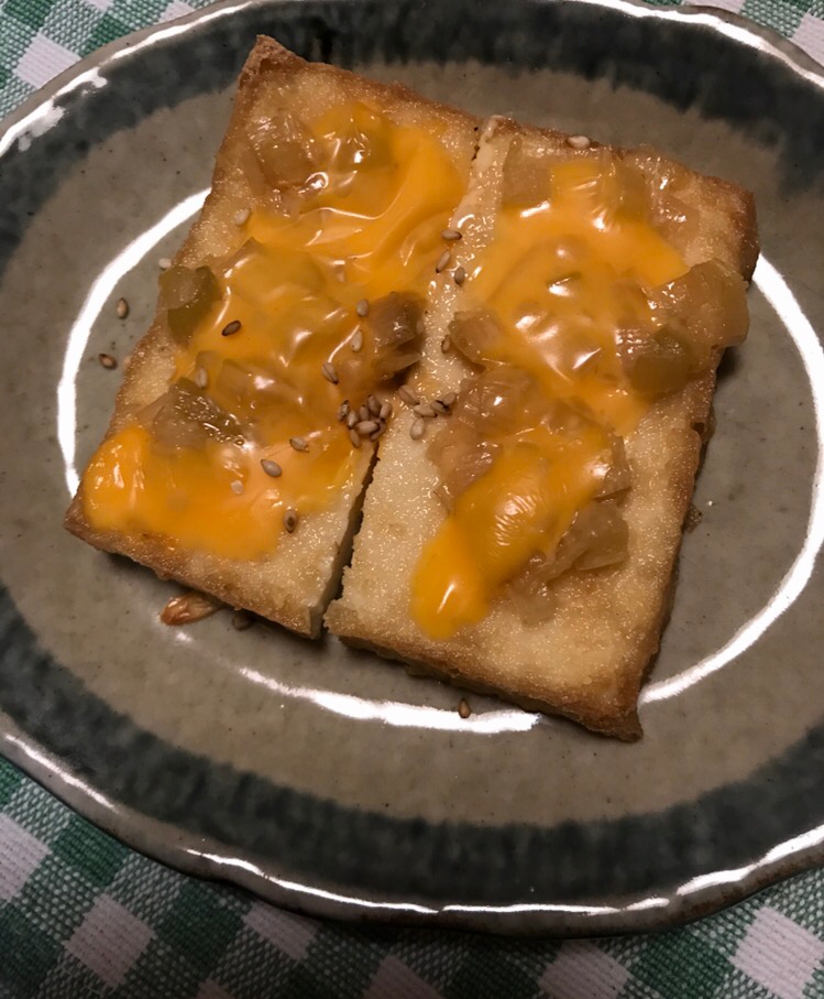 厚揚げのネギ味噌チーズ焼き