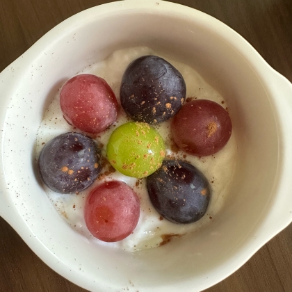 美活しましょᕷぶどうちゃんでお花のヨーグルトꕤ୭*