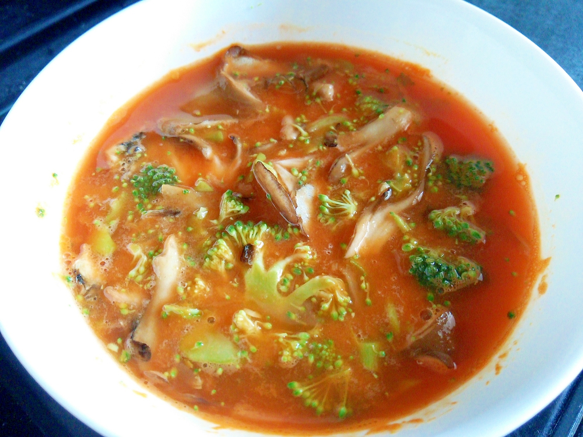 レンジで3分！野菜(トマト)ジュースで野菜スープ！