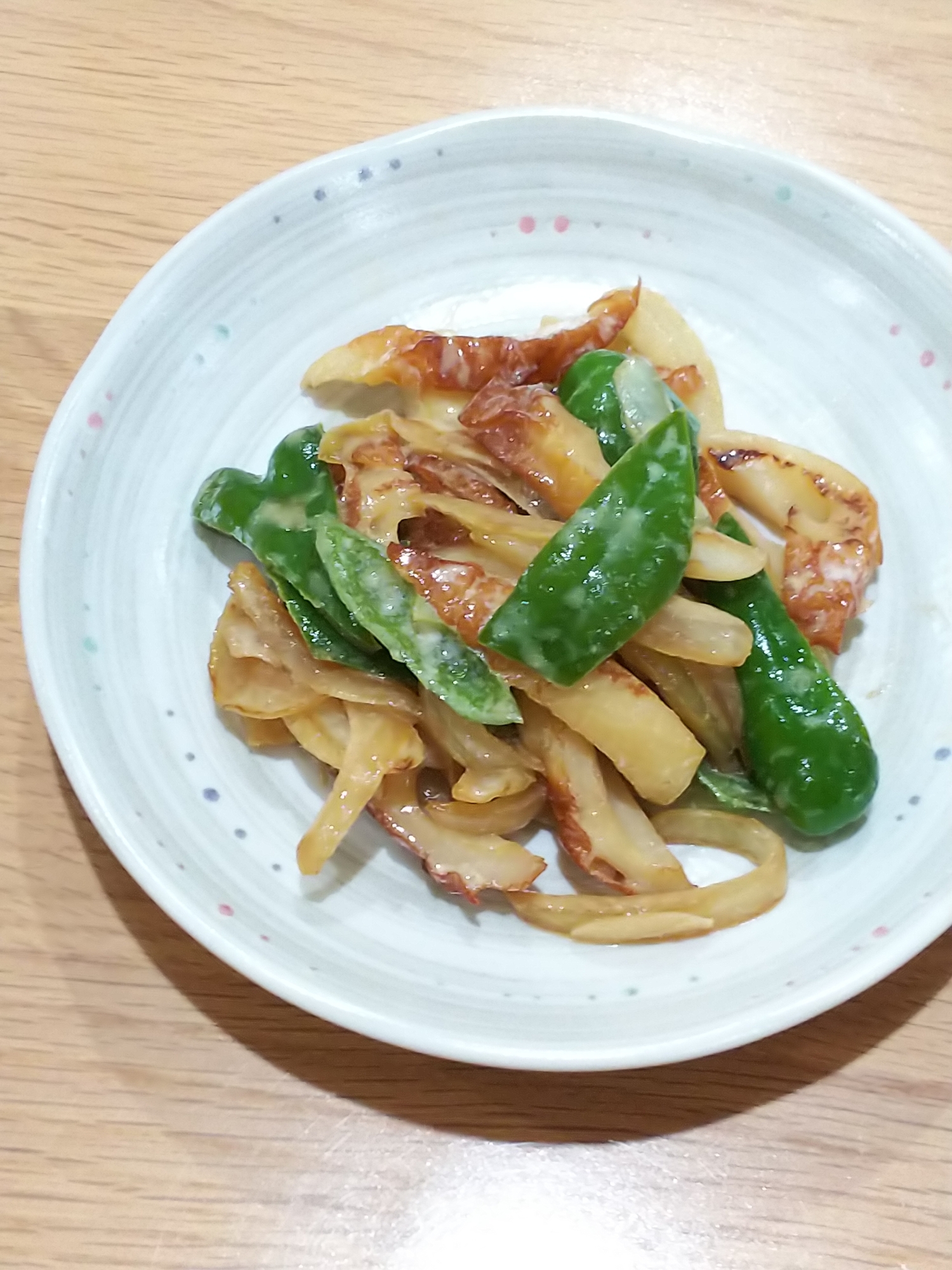 ちくわと玉ねぎピーマンのめんつゆマヨ炒め