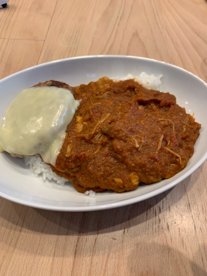 チーズハンバーグカレー