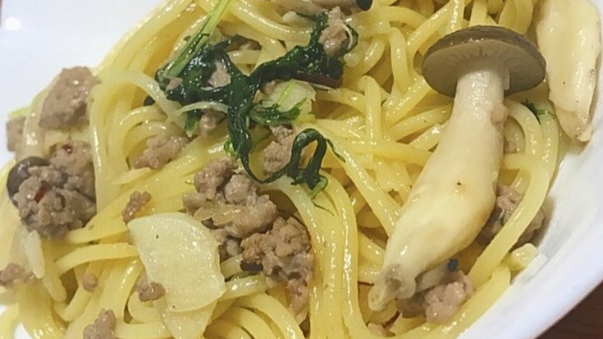 フライパン1つで 早茹でパスタのペペロンチーノ レシピ 作り方 By そらん 楽天レシピ フライパン1つで 早茹でパスタのペペロンチーノ レシピ 作り方 By そらん 楽天レシピ