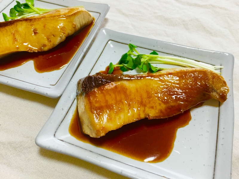 フライパンで!鰤のゆず蜂蜜照り焼き♡