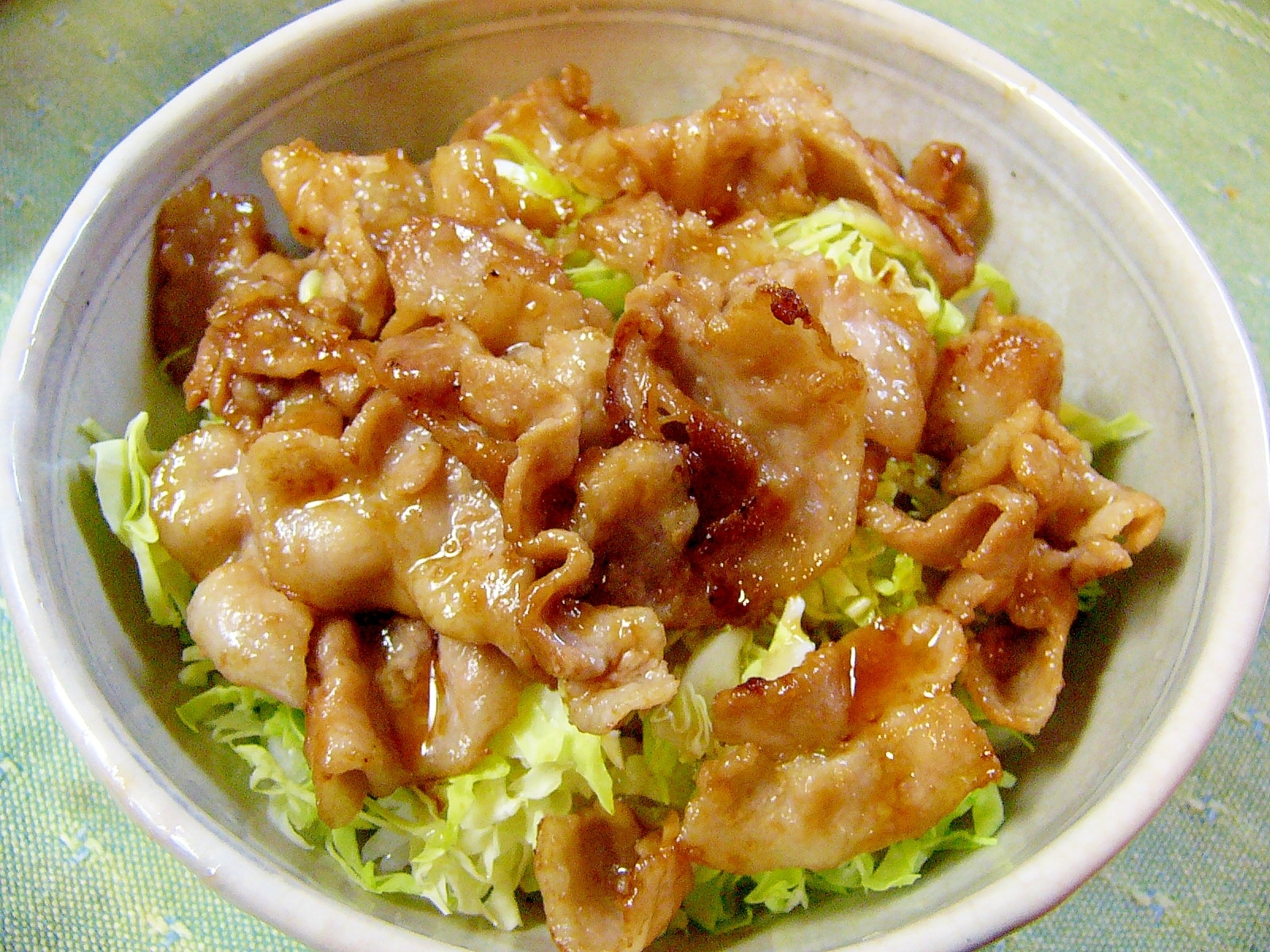 キャベツたっぷり！ 豚丼 レシピ・作り方 by バーバプチ｜楽天レシピ