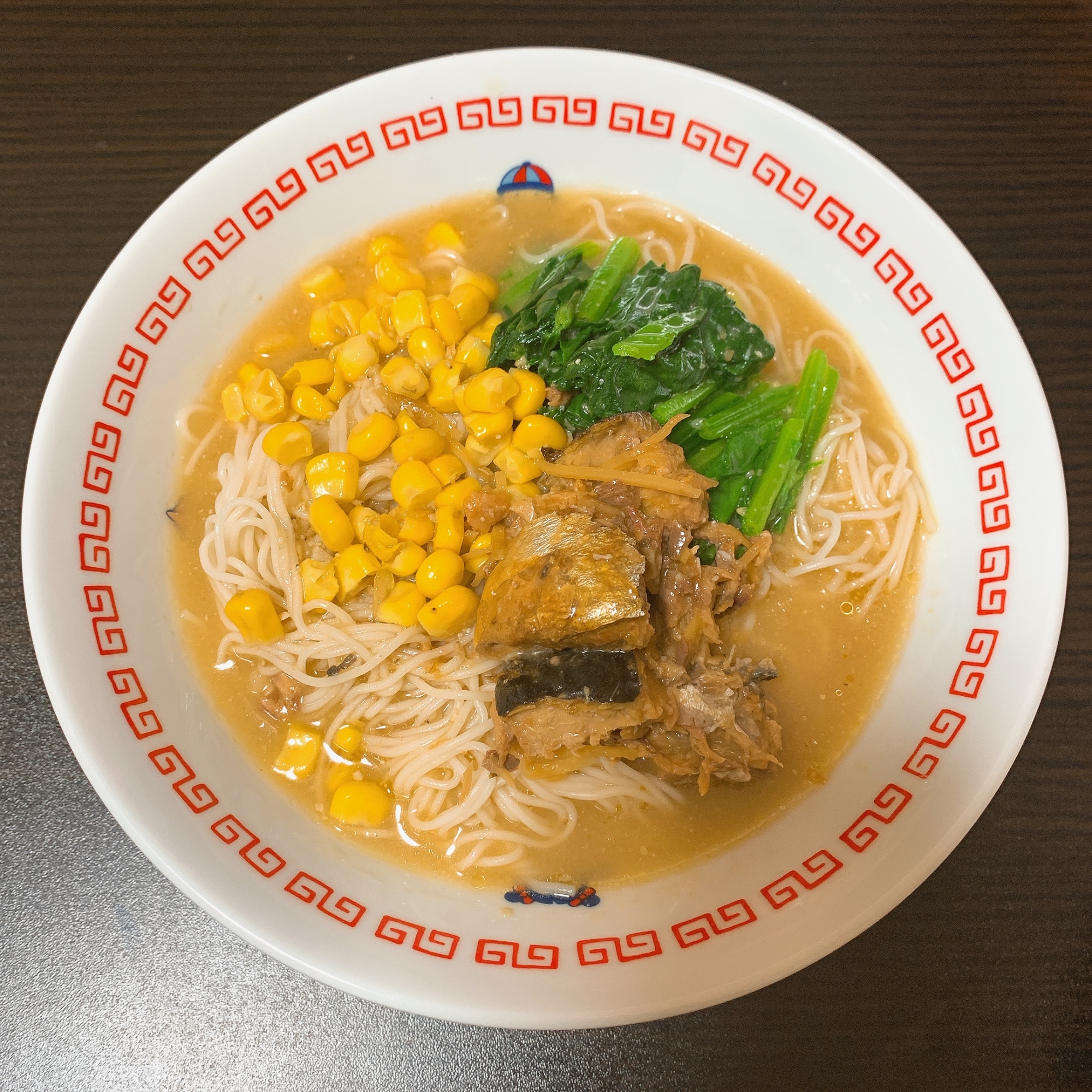 冷やしサバ味噌そうめん