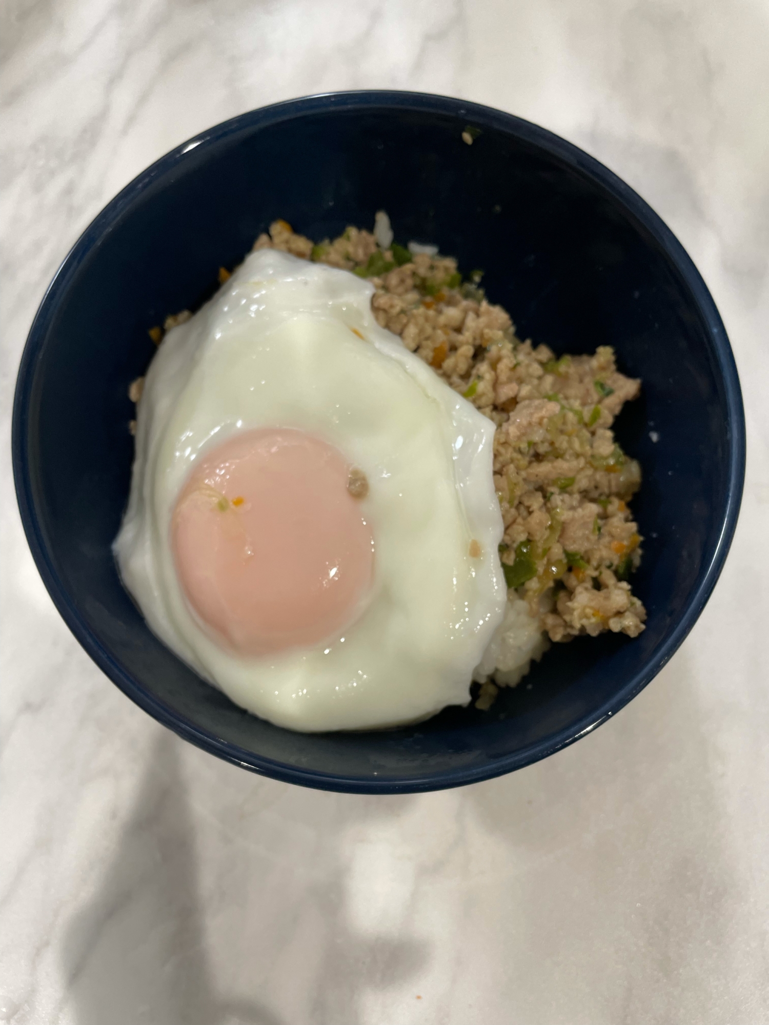 肉と野菜のそぼろ丼