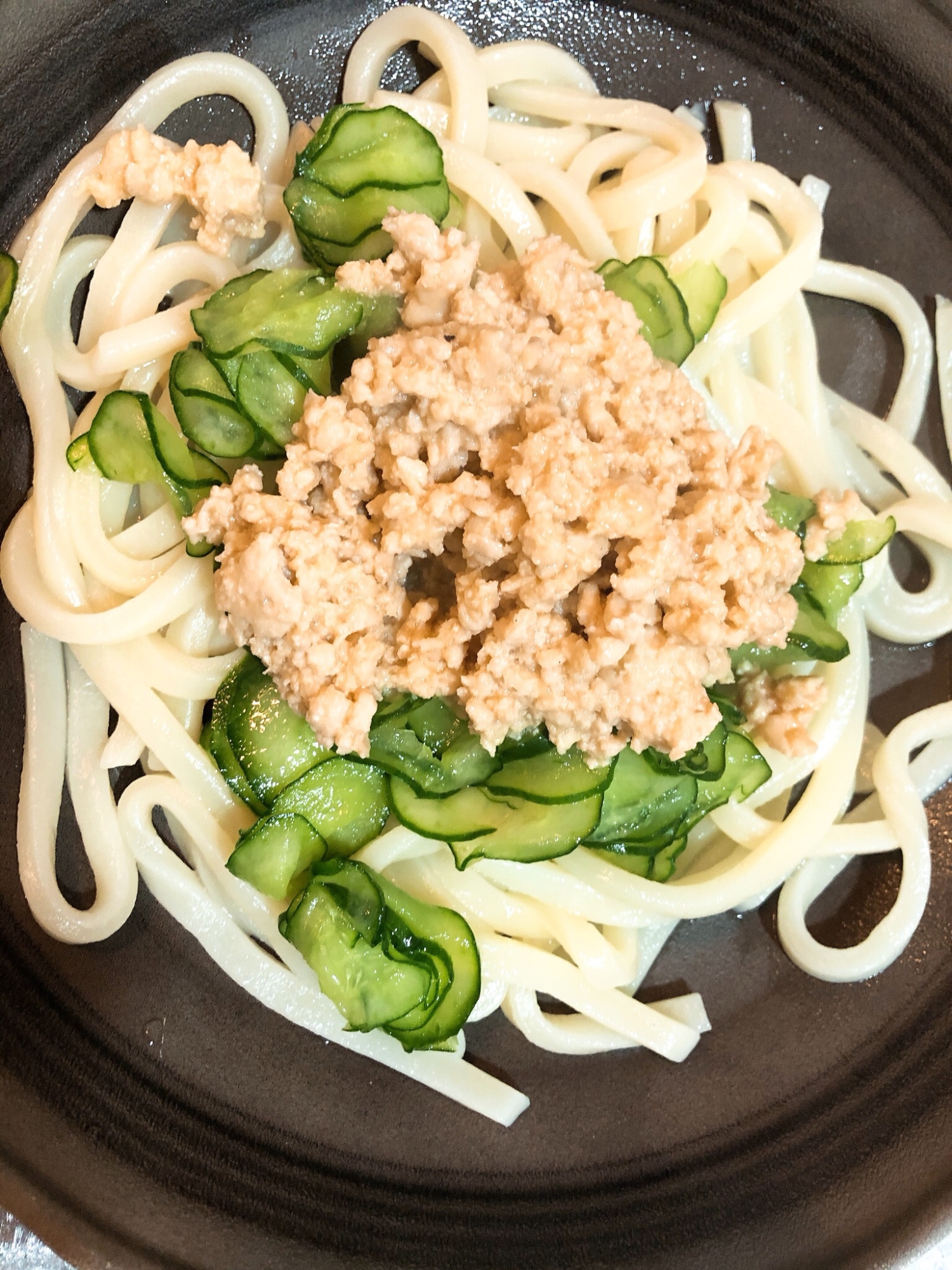 スライスきゅうり君！肉味噌うどん★