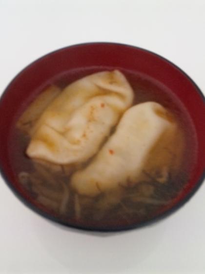 餃子がスープに入るとすごく食べ応えがありますね♪
キムチも餃子も大好きなのでおいしくいただきました★