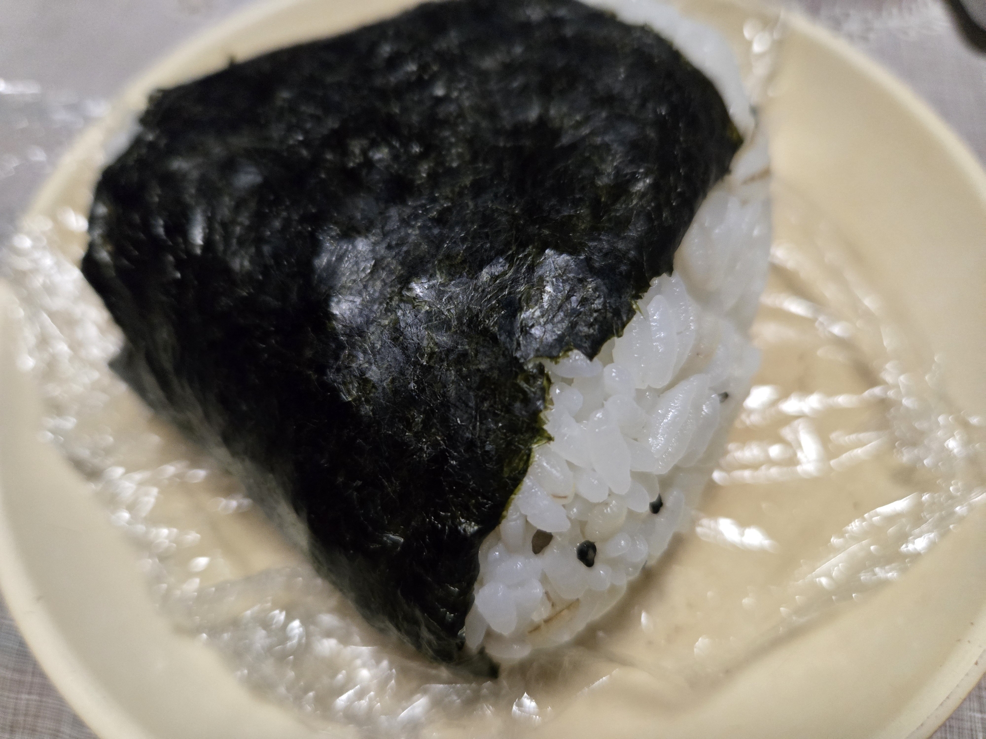 ごま塩梅おにぎり