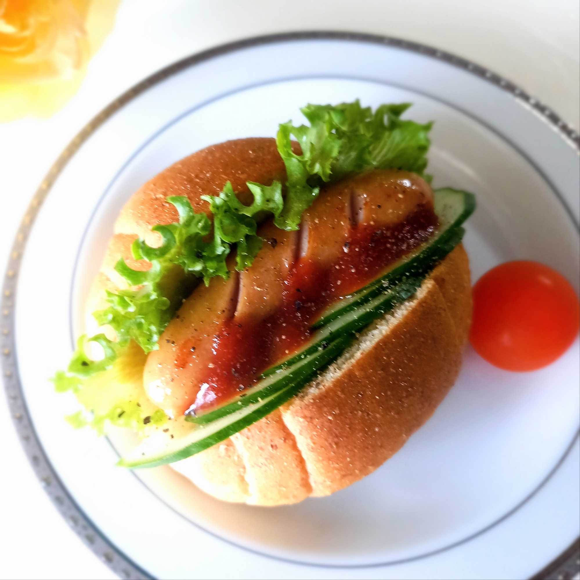 ヘルシー☘ 全粒粉入りロールパンサンドꕤ୭*