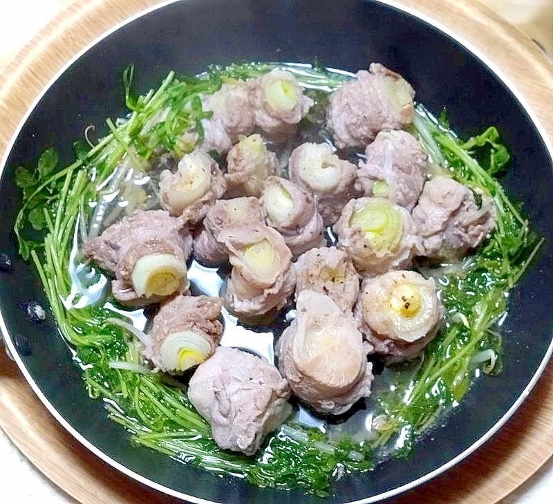 長ねぎの豚肉巻きと豆苗の鍋仕立て