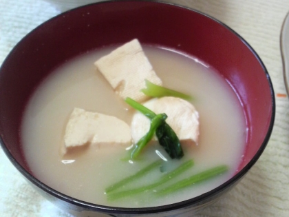 ほ～れん草と豆腐の味噌汁