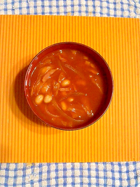 完熟トマトのハヤシライスでキャベツと大豆のスープ♪
