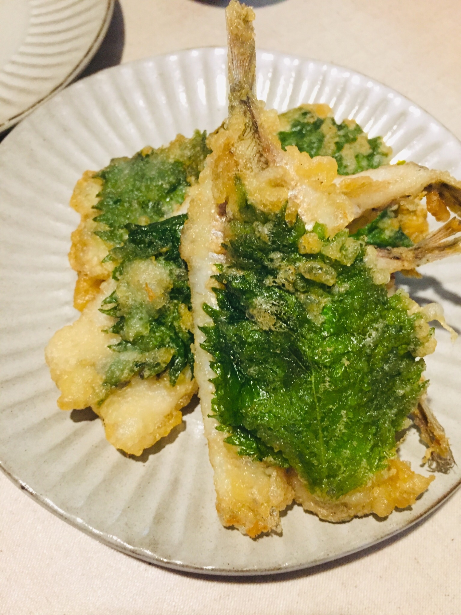 衣サクサク白身ふわふわ めぎすと大葉の天ぷら レシピ 作り方 By ちほみさ 楽天レシピ 衣サクサク白身ふわふわ めぎすと大葉の天ぷら レシピ 作り方 By ちほみさ 楽天レシピ