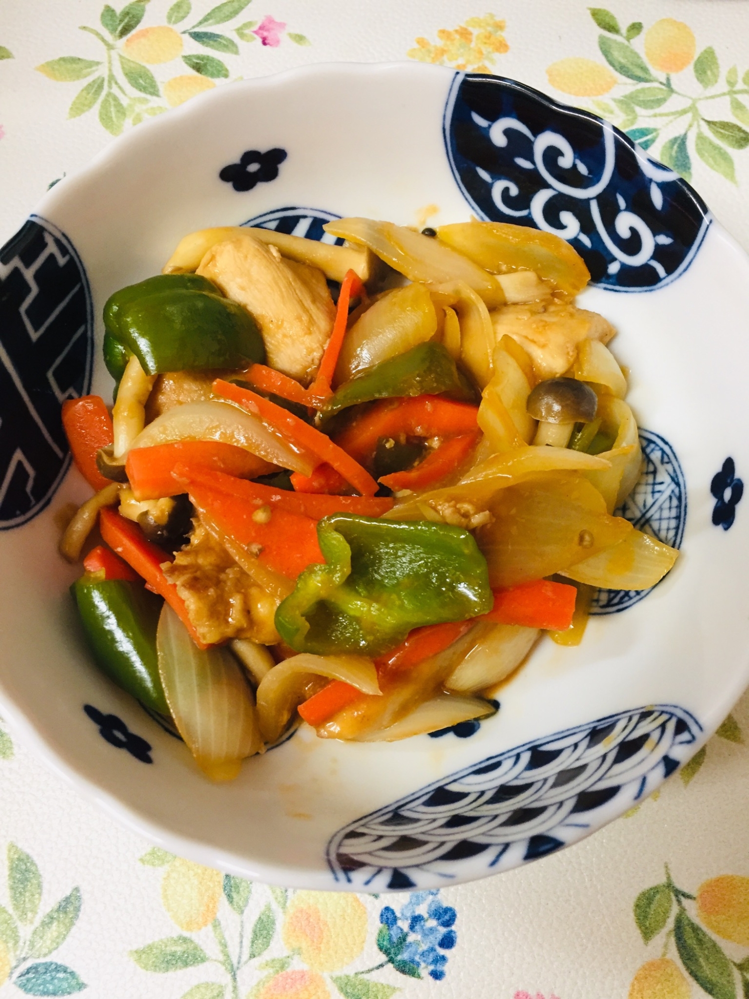 甘酸っぱくて美味しい！酢鶏