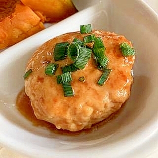 豆腐でカサ増し　☆　鶏つくねの照り焼き
