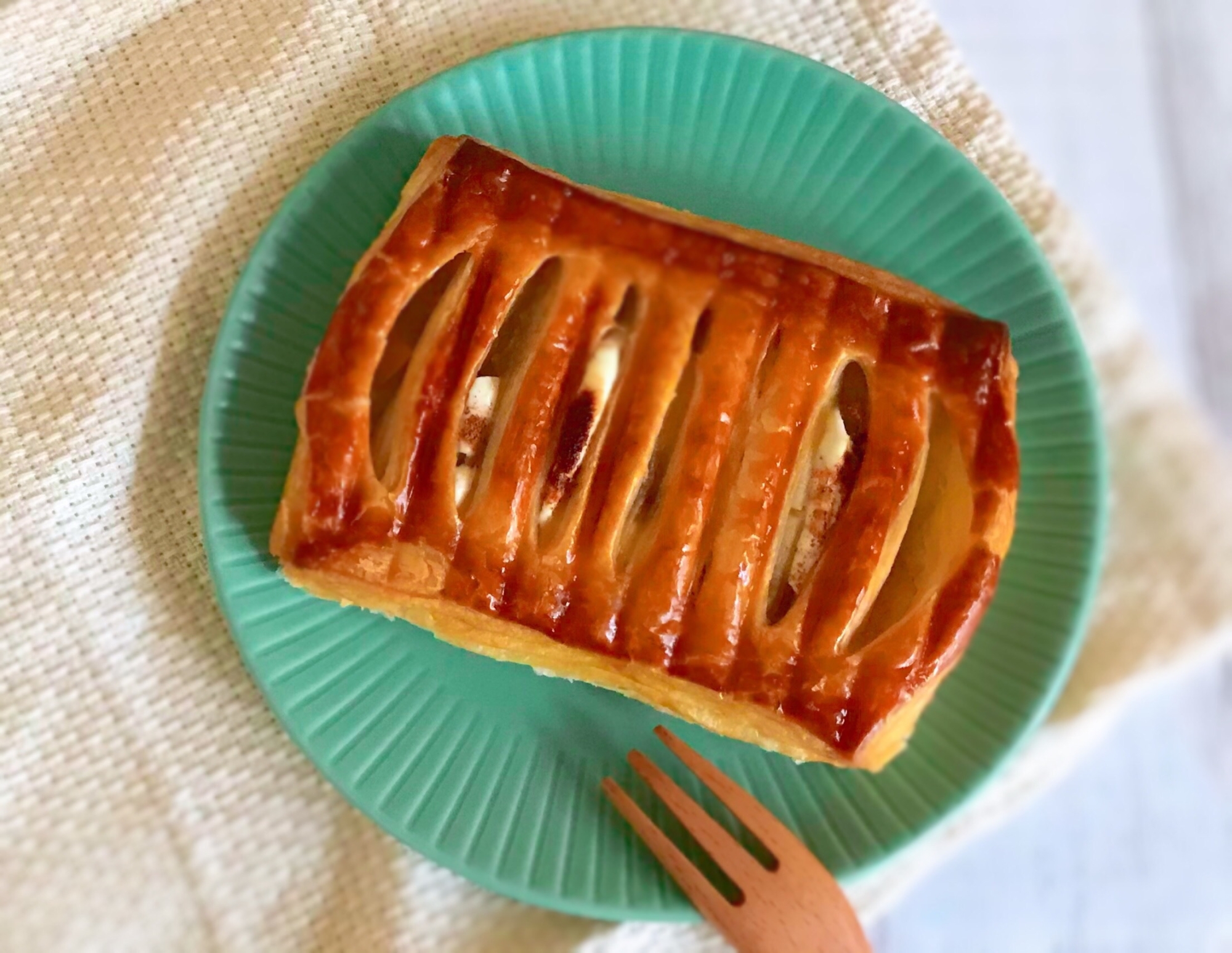 美味し過ぎる♪ホットサンドで焼きアップルパイ♡