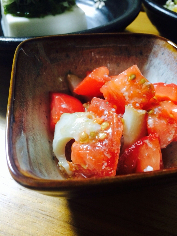 まろやか風味☆トマトとかまぼこの塩麹和え