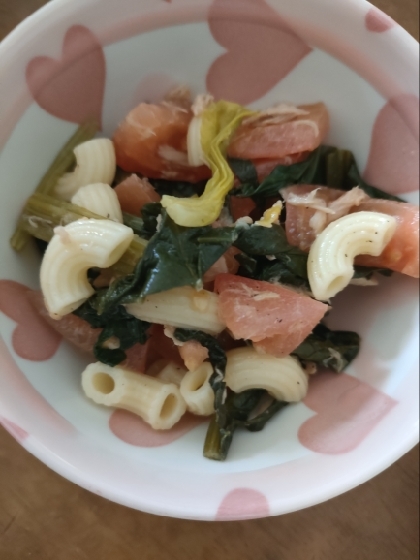 トマトとほうれん草のツナ和え