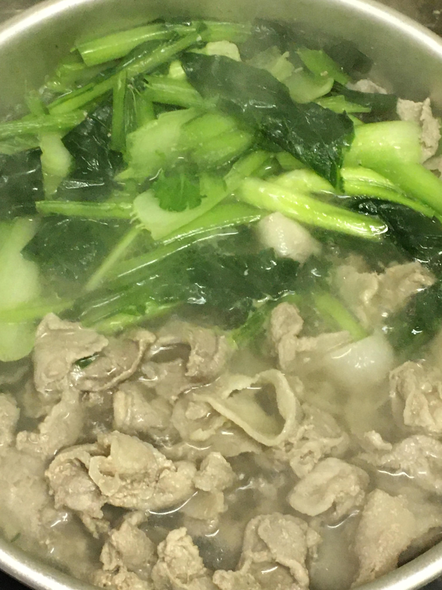 小松菜と豚こまの鍋