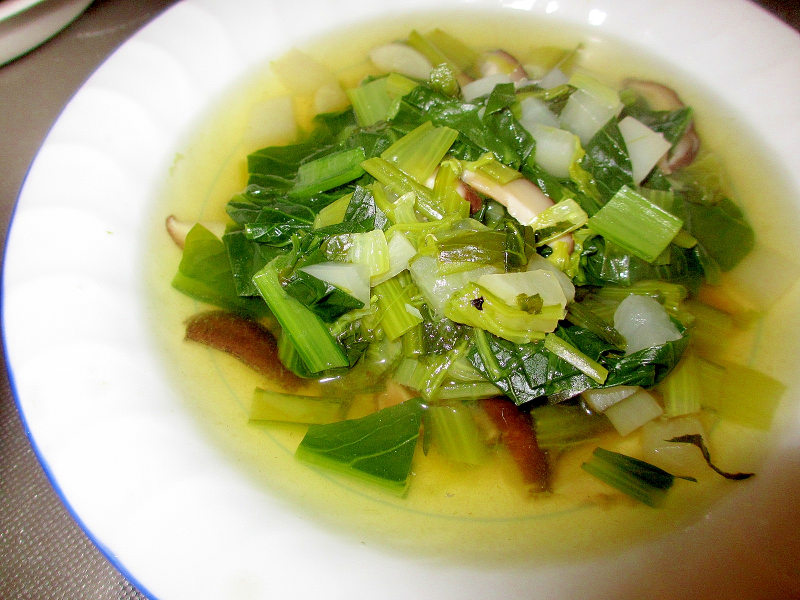 ささみスープで小松菜のスープ