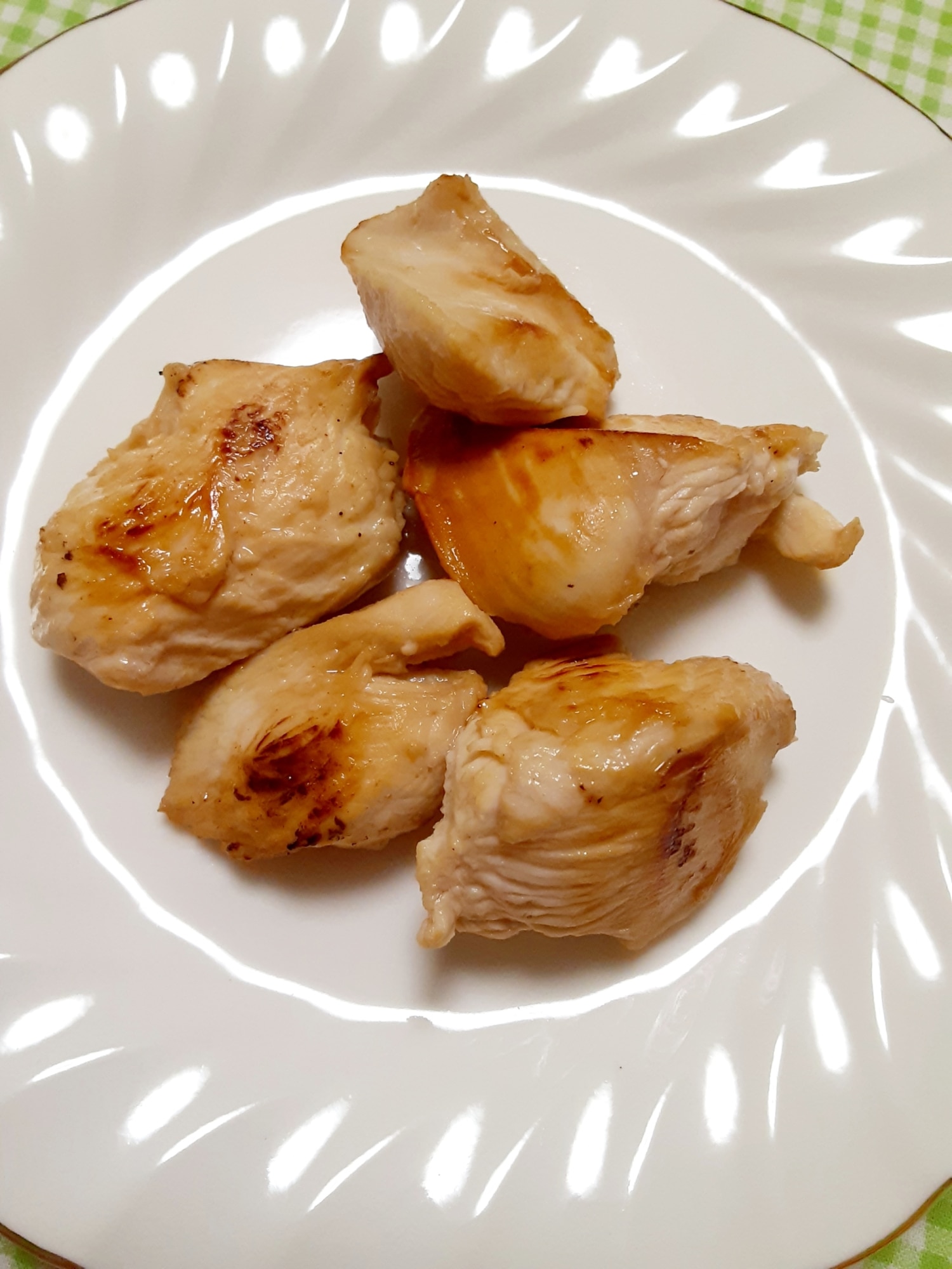 ume　朝引き鶏厚切り胸肉　牛肺 □むね肉の梅エキス漬け焼き□鶏肉 レシピ・作り方 by modern_girl
