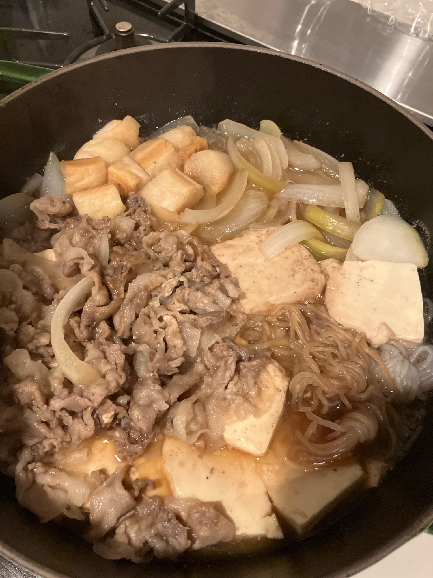 赤ワインで豚バラ豆腐