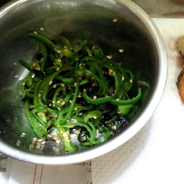 ピーマンこんぶ レモングラス レシピ 作り方 By マリリ8 楽天レシピ ピーマンこんぶ レモングラス レシピ 作り方 By マリリ8 楽天レシピ