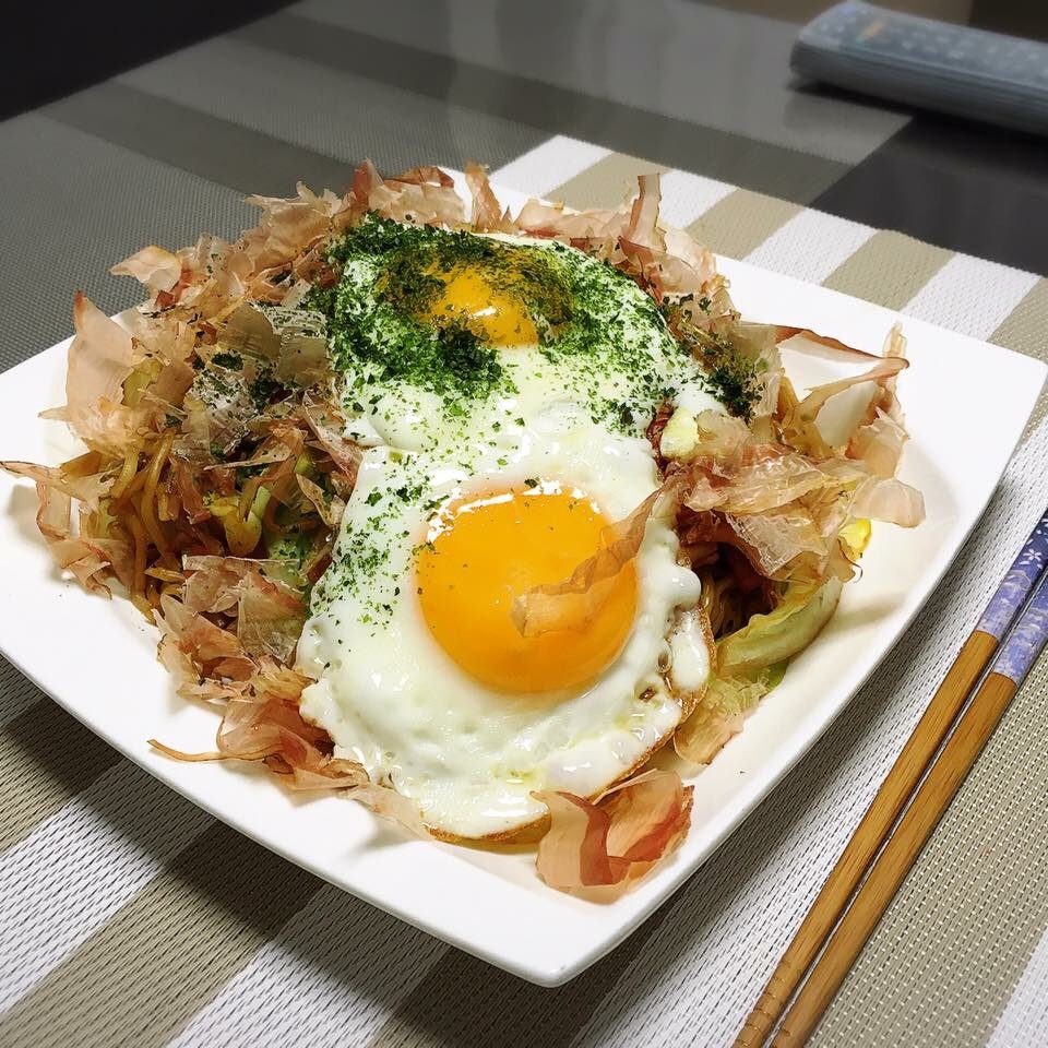 目玉焼き☆ぶっかけ焼きそば