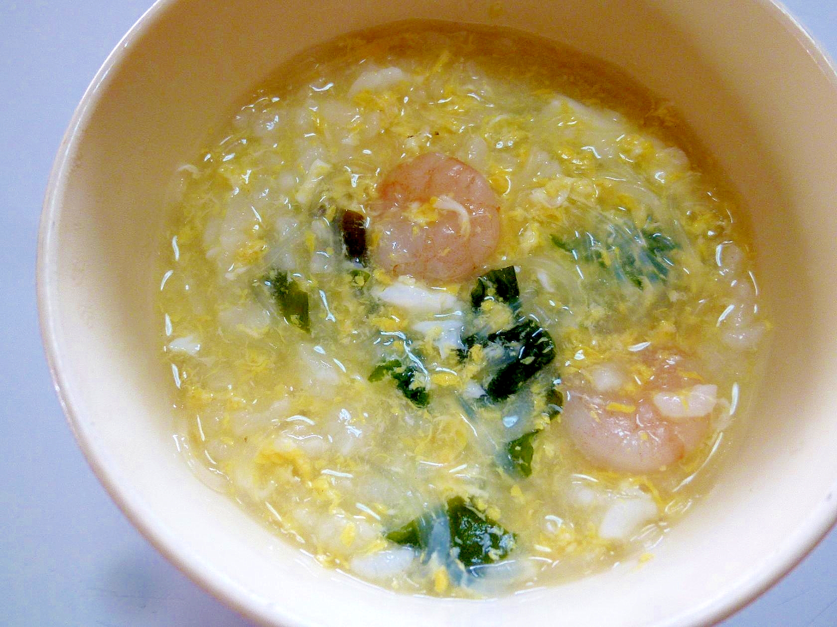 ご飯少しを春雨でかさまし雑炊