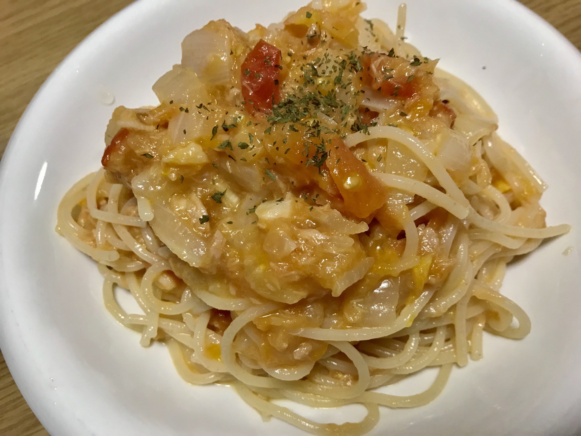 トマトとツナの冷製パスタ