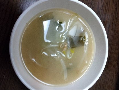もやしとあみえびの味噌汁