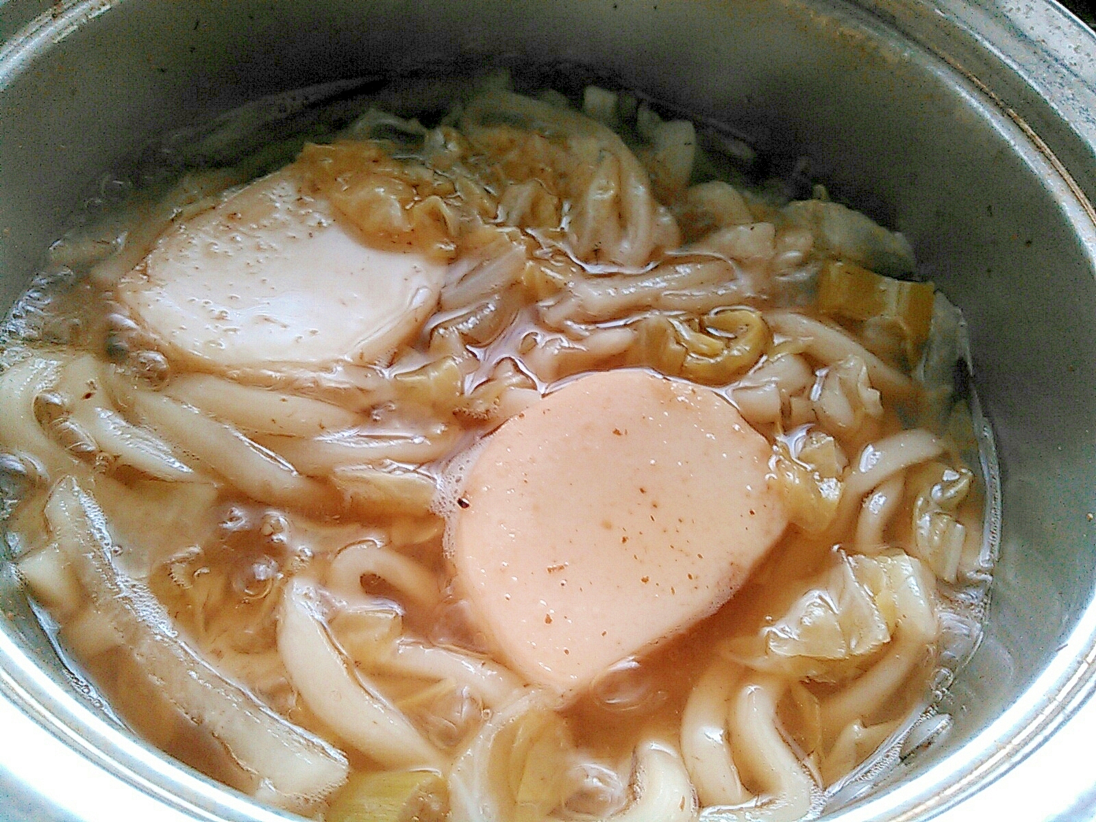 かまぼこ野菜うどん