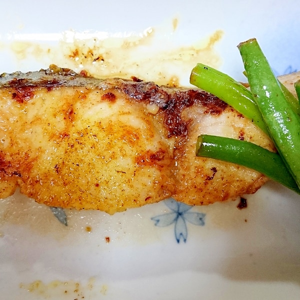 簡単 シイラのムニエル にんにくカレーマヨ味 レシピ 作り方 By 茶筒5416 楽天レシピ 簡単 シイラのムニエル にんにくカレーマヨ味 レシピ 作り方 By 茶筒5416 楽天レシピ