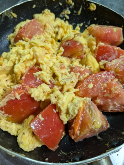 【赤ワインに合う】ふわふわ卵とトマトの中華炒め