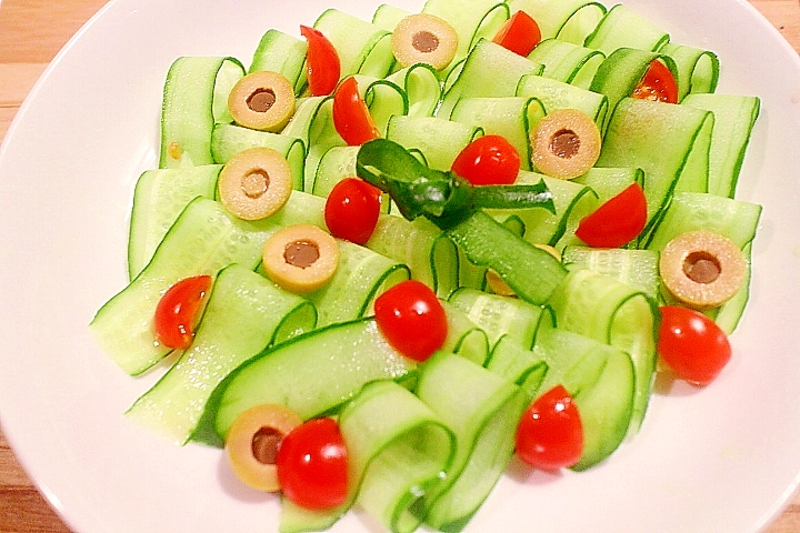 簡単盛り付け 少ない具材でキュウリの波波サラダ レシピ 作り方 By Seika A 楽天レシピ 簡単盛り付け 少ない具材でキュウリの波波サラダ レシピ 作り方 By Seika A 楽天レシピ