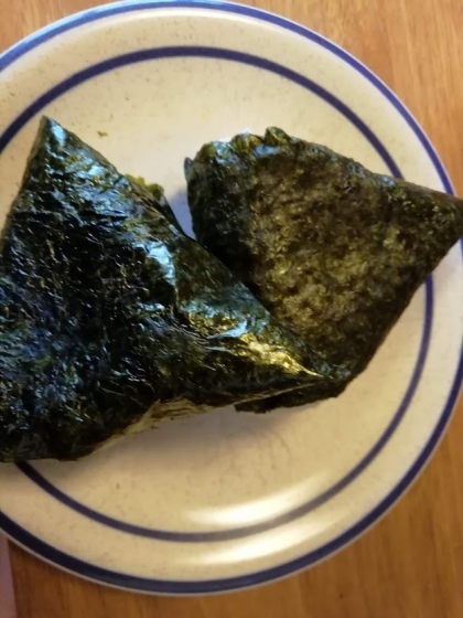 焼かない 焼きおにぎり味のおにぎり レシピ 作り方 By Xxxぷしゅけxxx 楽天レシピ 焼かない 焼きおにぎり味のおにぎり レシピ 作り方 By Xxxぷしゅけxxx 楽天レシピ