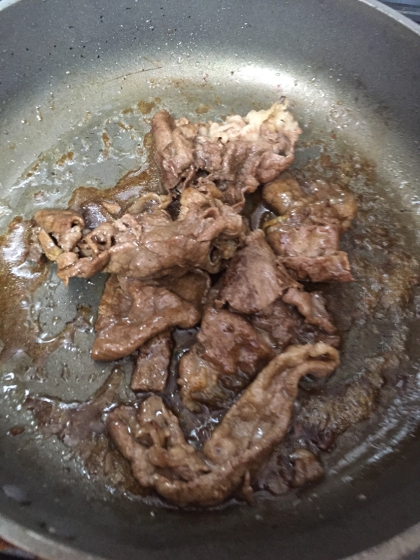 牛肉すき焼き用のお肉でステーキ風