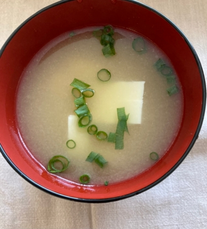 高速！豆腐と細ネギ味噌汁