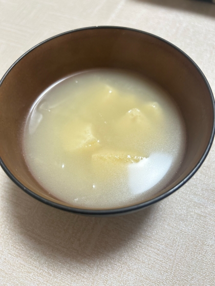 朝食の定番！大根と油揚げのお味噌汁