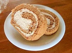 ふんわりモカロールケーキ コーヒーロール レシピ 作り方 By Chichipapa 楽天レシピ