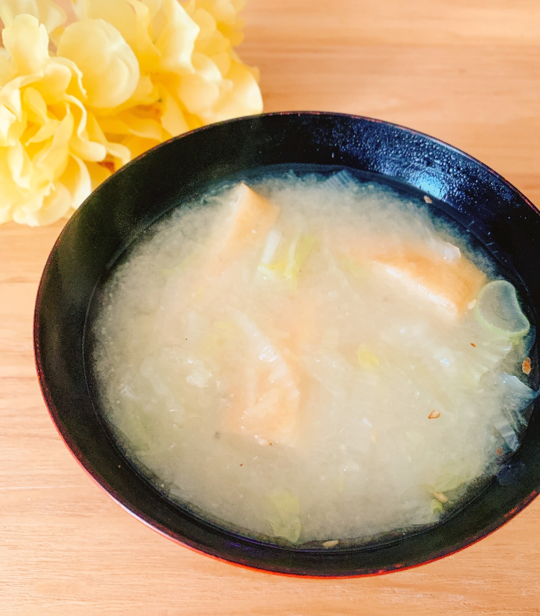 白菜油揚げねぎのお味噌汁✧˖°