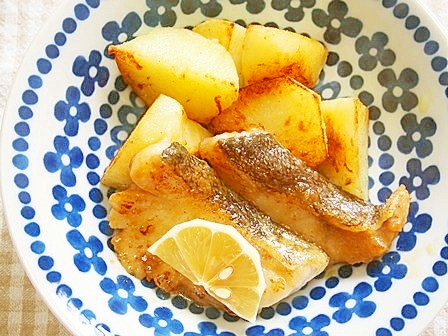 タラとじゃが芋のレモン醤油焼き♪さっぱり