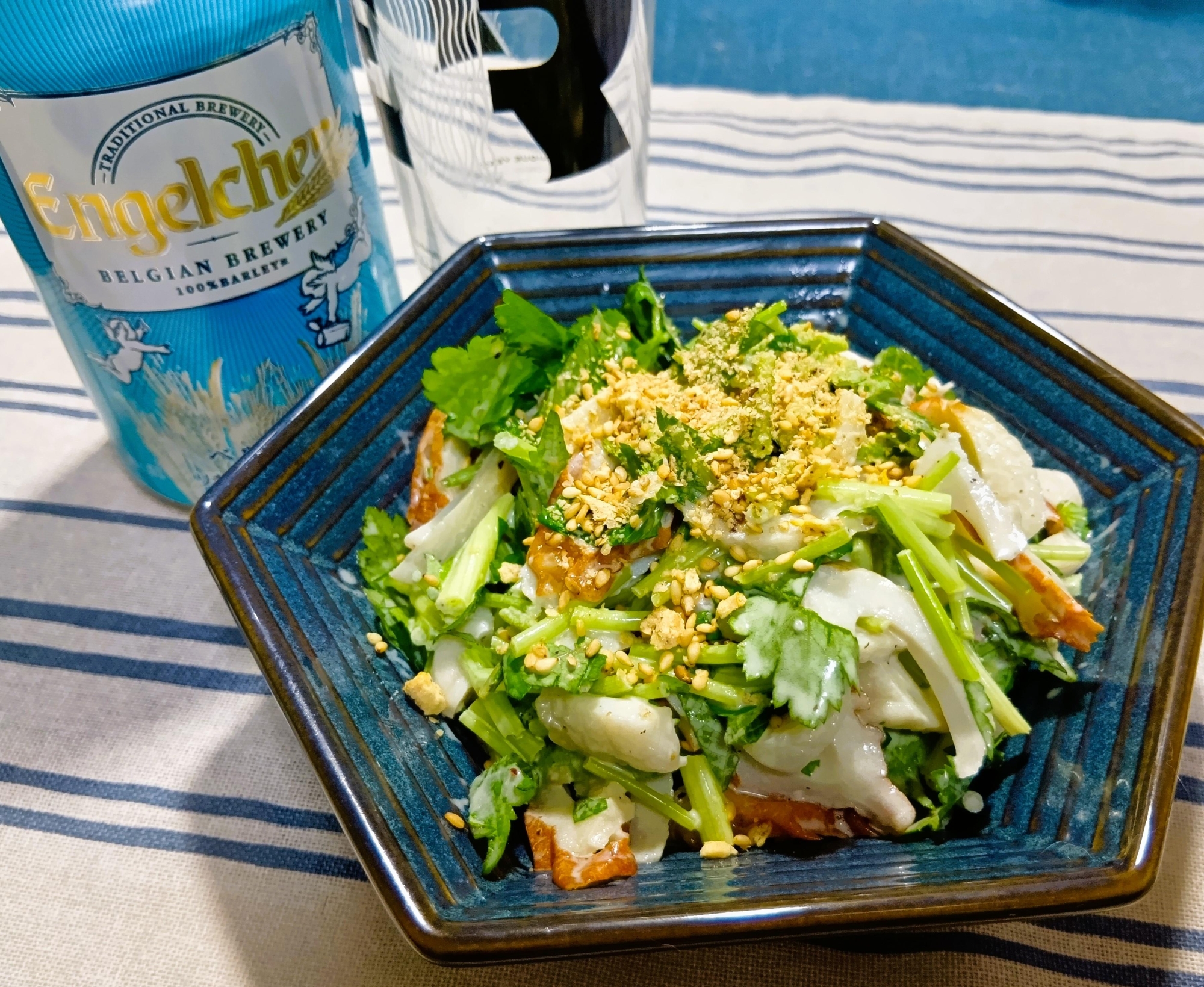 すり胡麻が決め手！竹輪と香味野菜の胡麻マヨ和え