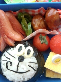 ドラえもんキャラ弁 レシピ 作り方 By さといもの母 楽天レシピ ドラえもんキャラ弁 レシピ 作り方 By さといもの母 楽天レシピ