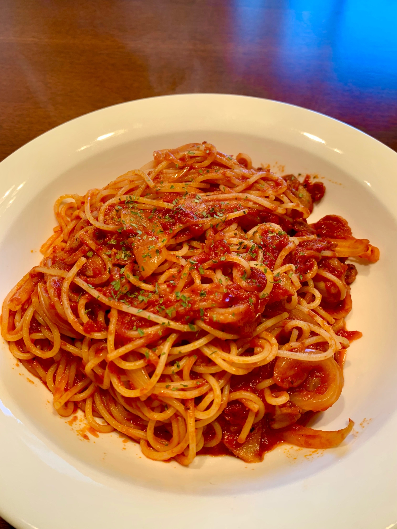 シンプル!ベーコンと玉ねぎのアラビアータ