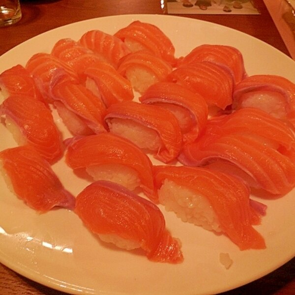 簡単すし酢で手作りサーモン握り レシピ 作り方 By Xieli 楽天レシピ 簡単すし酢で手作りサーモン握り レシピ 作り方 By Xieli 楽天レシピ