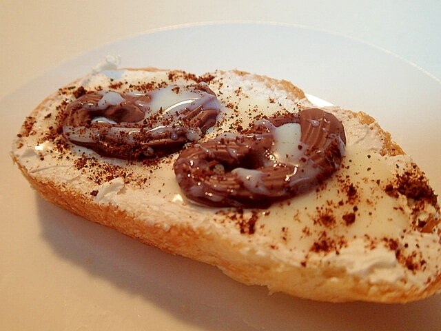 ホイップとガーナリップルのほろ甘フランス