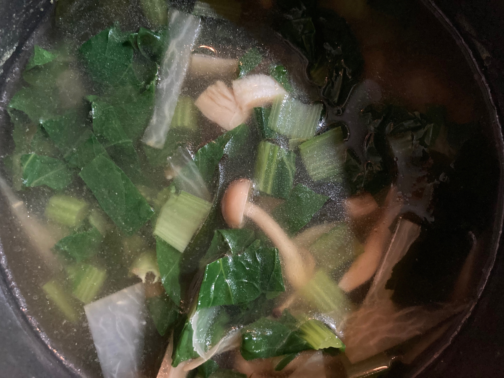 小松菜と大根としめじとホタテのスープ